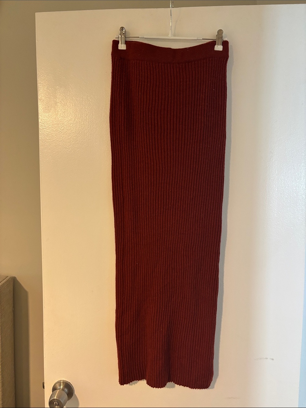Stretch Ribbed Maxi Skirt in Burgundy
